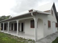 Maison / Villa  3 Pièces - 90 m²  - Sainte Anne en Guadeloupe