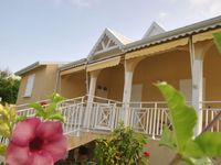 Maison / Villa  4 Pièces - 147 m²  - Saint Françoi en Guadeloupe