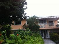 Maison / Villa  8 Pièces - 200 m²  - Petit Bourg en Guadeloupe